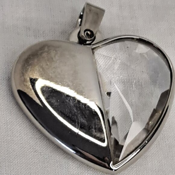 VINTAGE RARE MERCEDES BENZ LOVE ~ HEART KEY CHAIN PENDANT ~ STATEMENT BENZ BLING - Picture 8 of 10